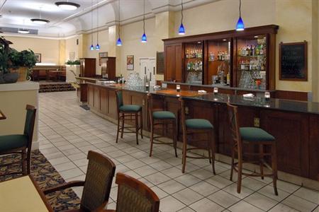 фото отеля Embassy Suites Portland - Downtown