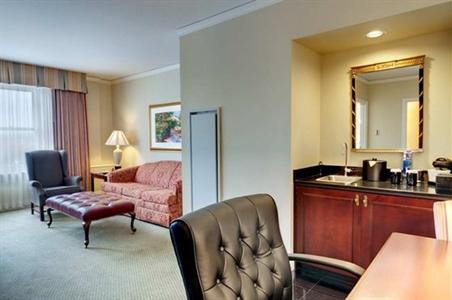 фото отеля Embassy Suites Portland - Downtown