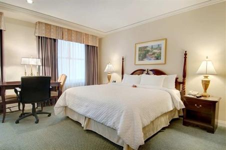 фото отеля Embassy Suites Portland - Downtown