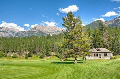 фото отеля Fairmont Hot Springs Resort