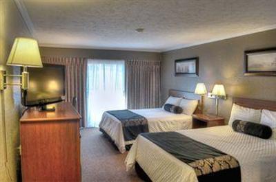 фото отеля Fairmont Hot Springs Resort
