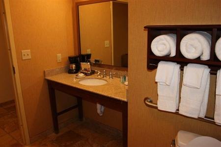 фото отеля Hampton Inn & Suites Wiggins