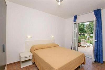 фото отеля Camping Village Baia Azzurra Club