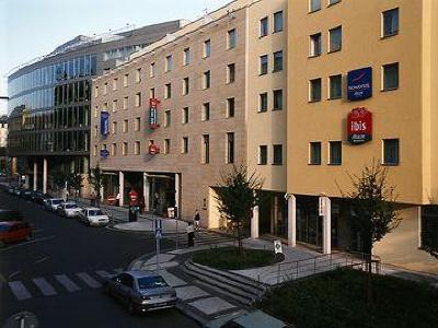 фото отеля Ibis Praha Wenceslas Square