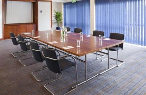 фото отеля Holiday Inn Luton-South