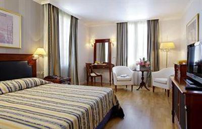 фото отеля Theoxenia Palace Hotel