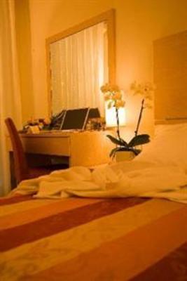 фото отеля Hotel Cristina Corona