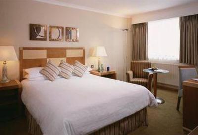 фото отеля Hilton Watford