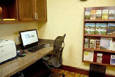фото отеля Hilton Garden Inn Watertown Thousand Islands