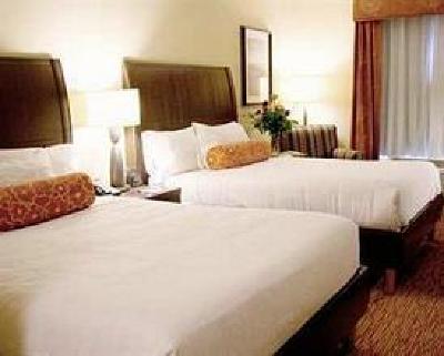 фото отеля Hilton Garden Inn Watertown Thousand Islands