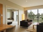 фото отеля Crowne Plaza Hunter Valley