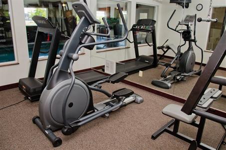 фото отеля BEST WESTERN PLUS Lincoln Inn & Suites