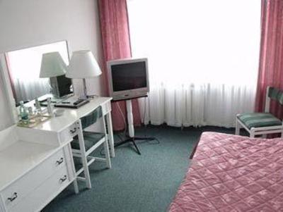 фото отеля Hotel Gromada Pila