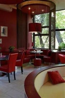 фото отеля Hotel Gromada Pila