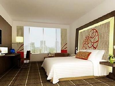 фото отеля Novotel Bangkok Fenix Ploenchit