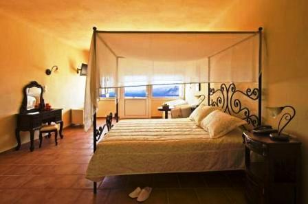 фото отеля Suites of the Gods Spa Hotel