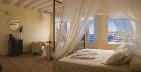 фото отеля Suites of the Gods Spa Hotel