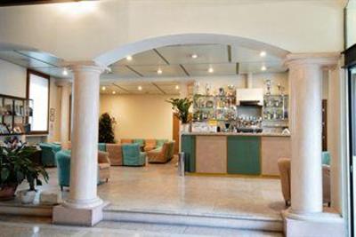 фото отеля Albergo Bianchi Stazione