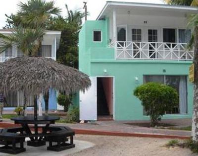 фото отеля Coral Harbour Beach House and Villas
