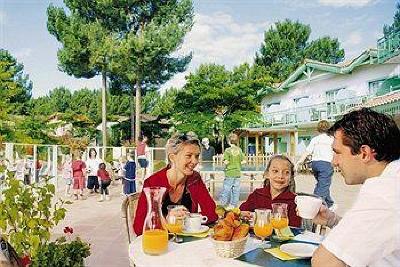 фото отеля Pierre & Vacances Lacanau Holiday Village Resort