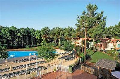 фото отеля Pierre & Vacances Lacanau Holiday Village Resort