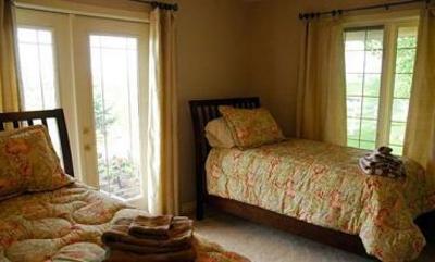 фото отеля Riverview Bed & Breakfast