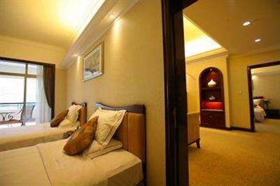 фото отеля Phoenix City Hotel Guangzhou