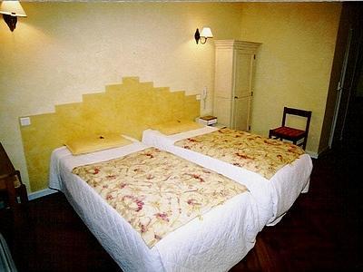 фото отеля Hotel La Maison Du Lierre Bordeaux