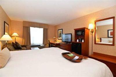 фото отеля Hampton Inn & Suites LangleySurrey