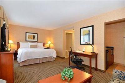 фото отеля Hampton Inn & Suites LangleySurrey