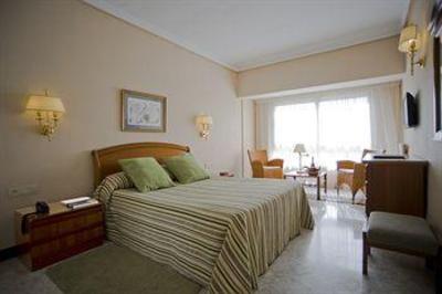 фото отеля Hotel Avenida San Sebastian
