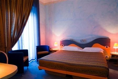 фото отеля Hotel Del Sole Margherita di Savoia
