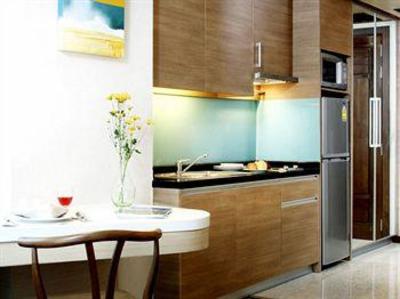 фото отеля Adelphi Suites Bangkok