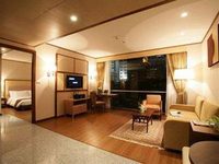 Adelphi Suites Bangkok