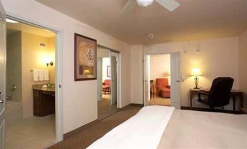 фото отеля Homewood Suites by Hilton Fargo