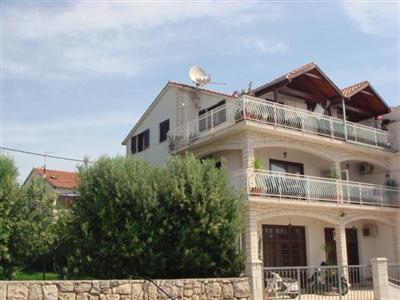 фото отеля Apartments Hrabar Trogir