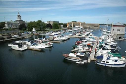 фото отеля Radisson Plaza Hotel - Harbourfront Kingston