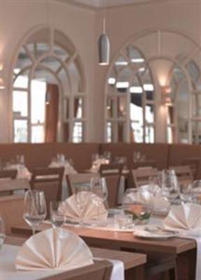 фото отеля Best Western Queens Hotel Karlsruhe