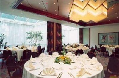фото отеля Best Western Queens Hotel Karlsruhe