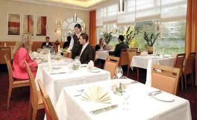 фото отеля Best Western Queens Hotel Karlsruhe