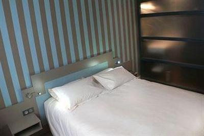 фото отеля La Maison Rouge Hotel Noeux-les-Mines
