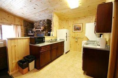 фото отеля Gunflint Lodge