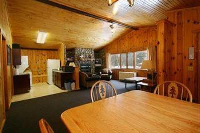 фото отеля Gunflint Lodge