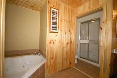 фото отеля Gunflint Lodge