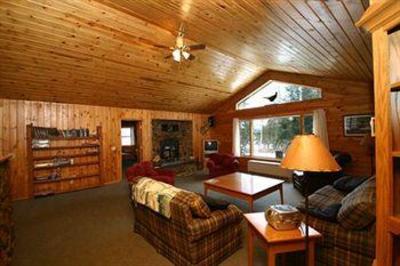 фото отеля Gunflint Lodge