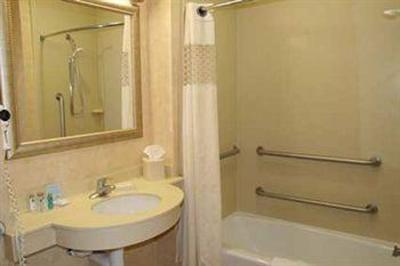 фото отеля Hampton Inn Livingston