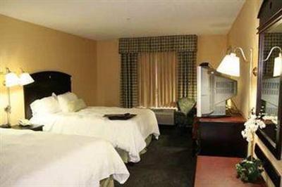 фото отеля Hampton Inn Livingston