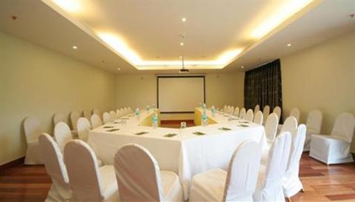 фото отеля Belair Hotel Bangalore