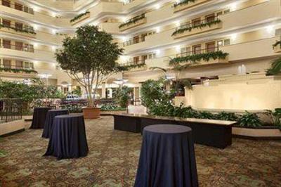фото отеля Embassy Suites Hotel Columbia - Greystone