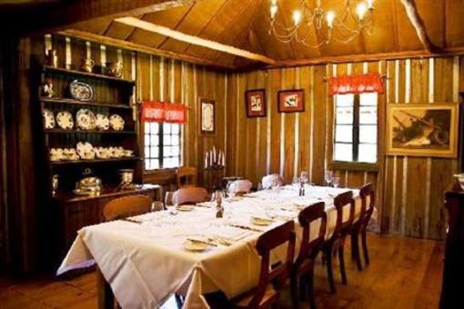 фото отеля Tower Lodge Pokolbin